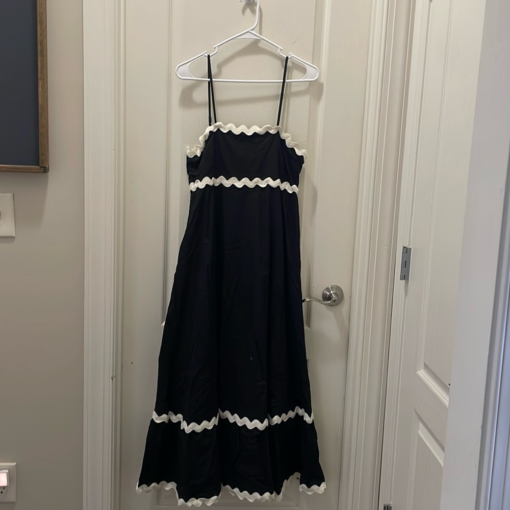 From Avara online boutique ... black sundress
